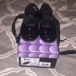Like new tap shoes!